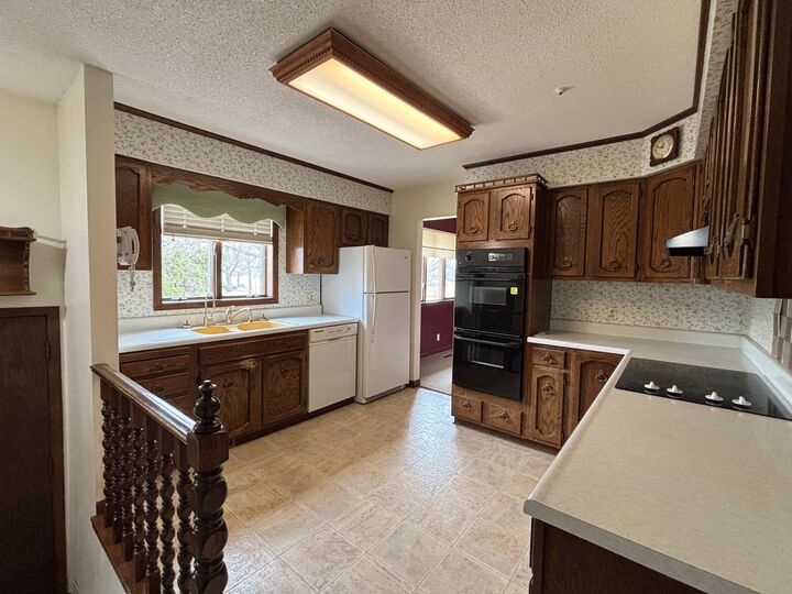 Property Photo: 106 4th Street N MN 56339
