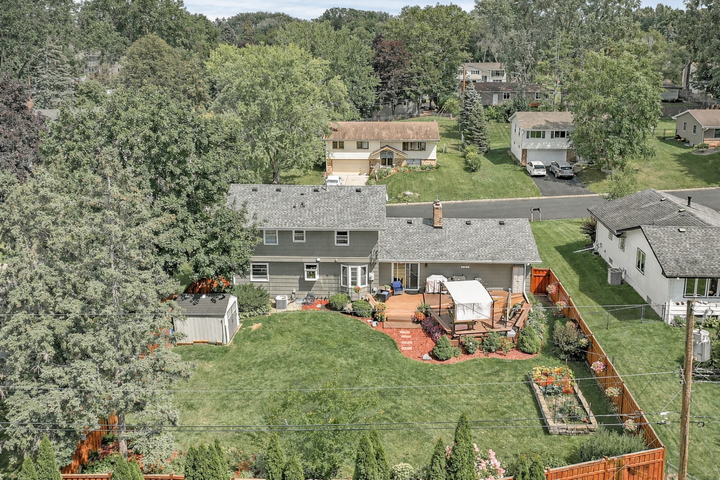 Property Photo:  4425 Decatur Avenue N  MN 55428 
