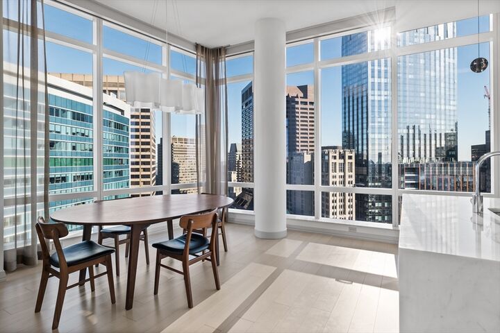 Property Photo:  1 Franklin St 3708  MA 02110 