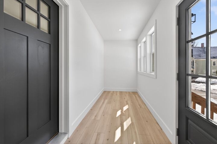 Property Photo:  45B Fruit Street B  MA 01453 