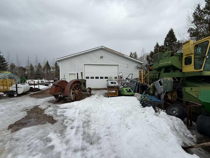 Property Photo: 592062 Hwy 32 6 AB T7S 1N5