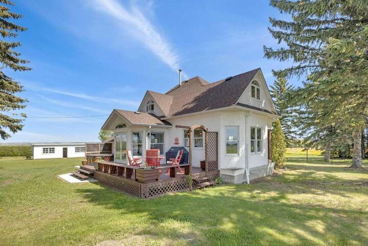 430044 Highway 20 — photo 1