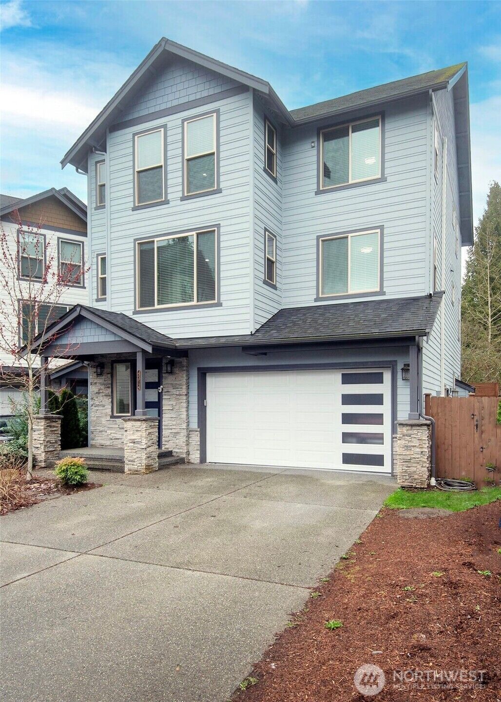 Property Photo: 4314 137th Place SW WA 98087