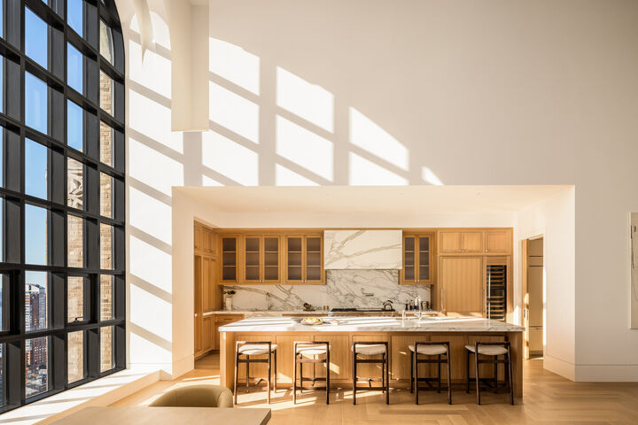 Property Photo:  100 Barclay Street Phsouth  NY 10007 