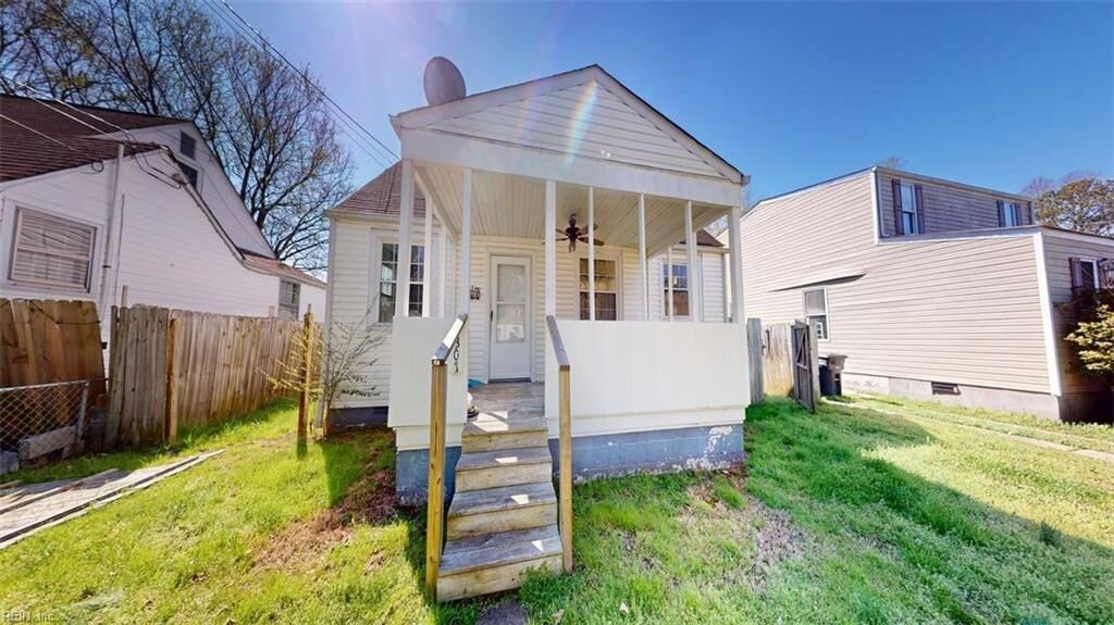 Property Photo:  3307 Arlington Pl  VA 23707 