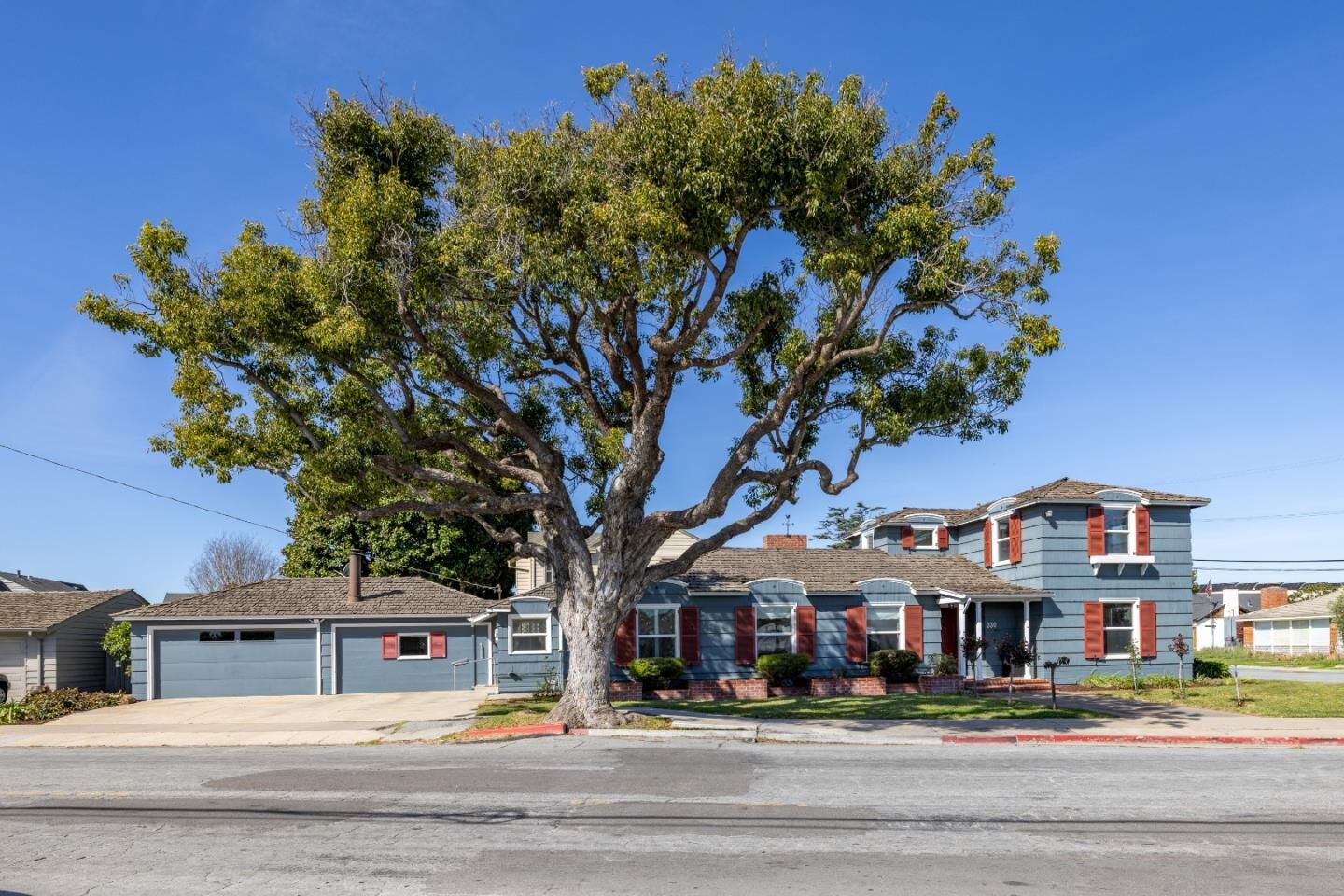 Property Photo: 330 Homestead Avenue CA 93901