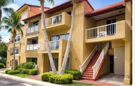 Property Photo:  15620 SW 80th St H-304  FL 33193 