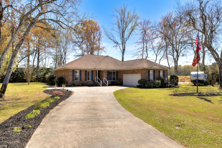 Property Photo: 40 Flagstick Court SC 29154