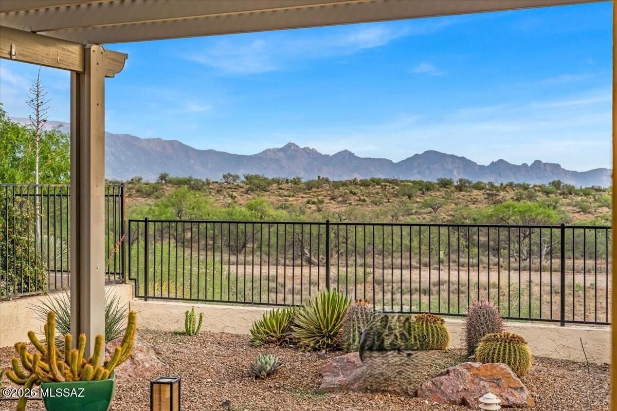 Property Photo:  60713 E Arroyo Vista Drive  AZ 85623 