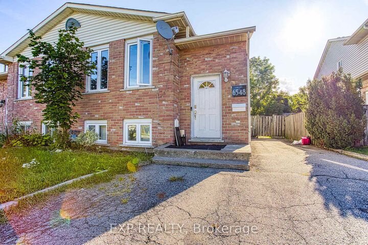 Property Photo: 6548 Laguna Court ON L2H 2W3