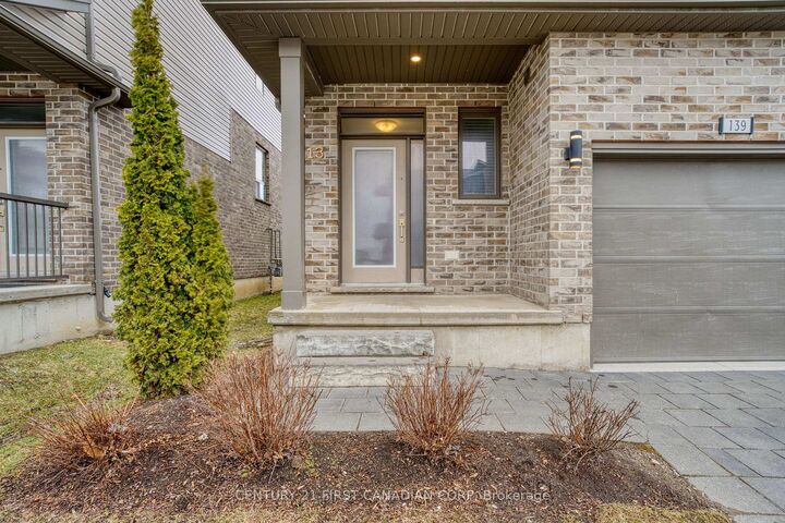 Photo de la propriété: 1960 Dalmagarry Road 139 ON N6G 0A6