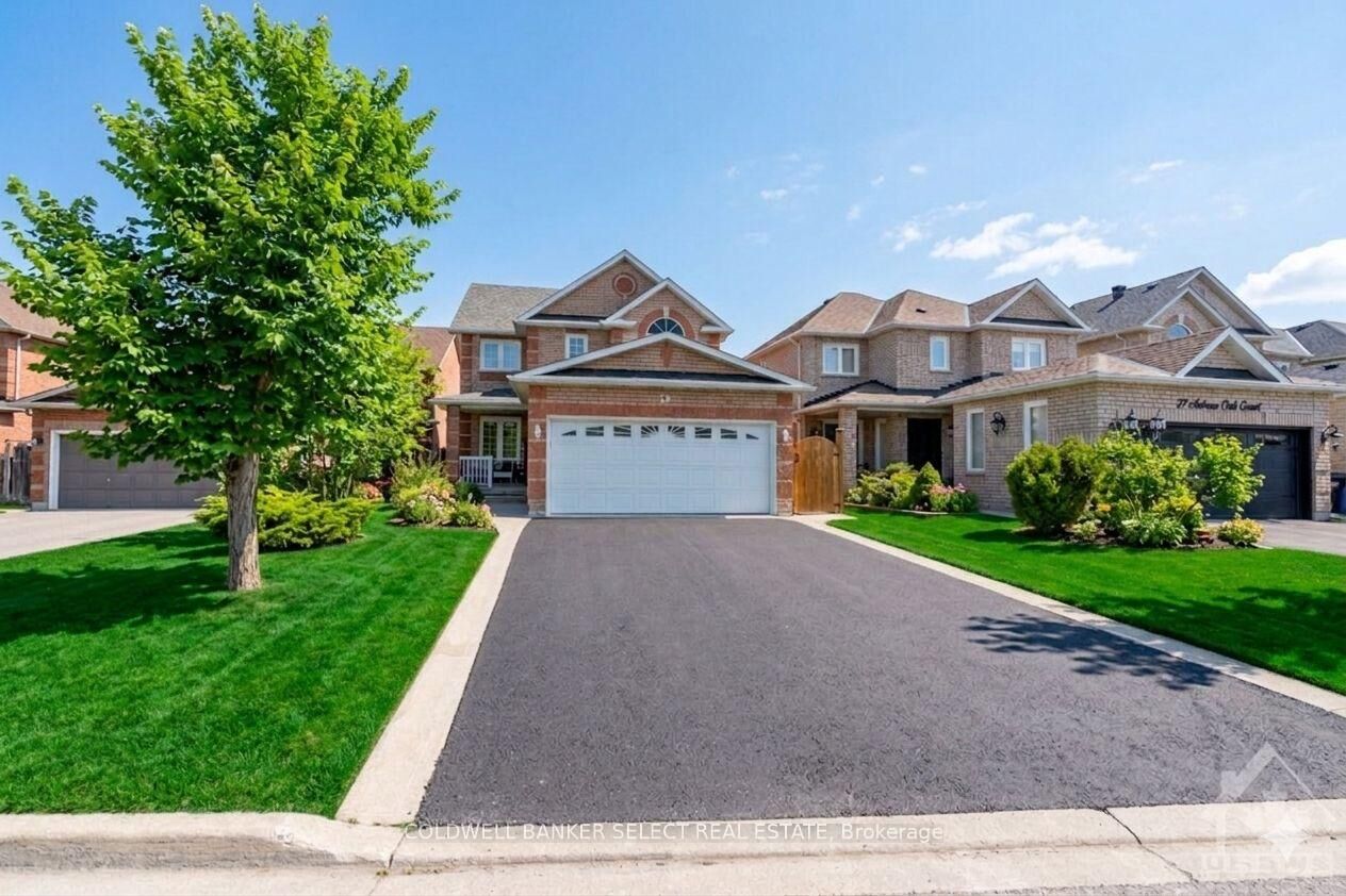 Photo de la propriété:  29 Autumn Oak Court  ON L7E 1X6 