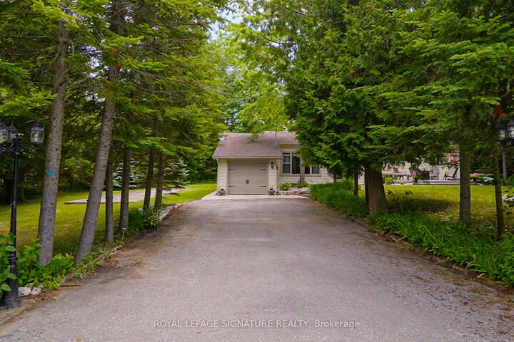 107 Nicole Boulevard — photo 1