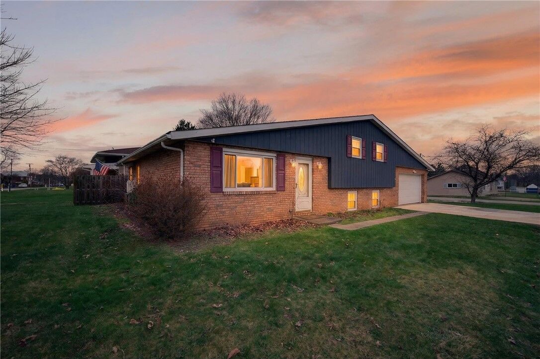 Property Photo: 201 Golf Ave PA 16117