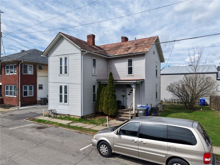 Property Photo:  125 Jefferson St  PA 16033 