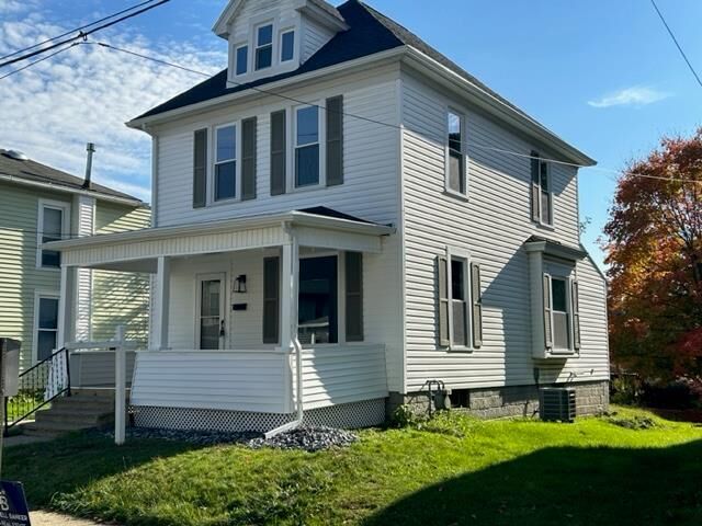 Property Photo:  605 Evergreen St  OH 44805 