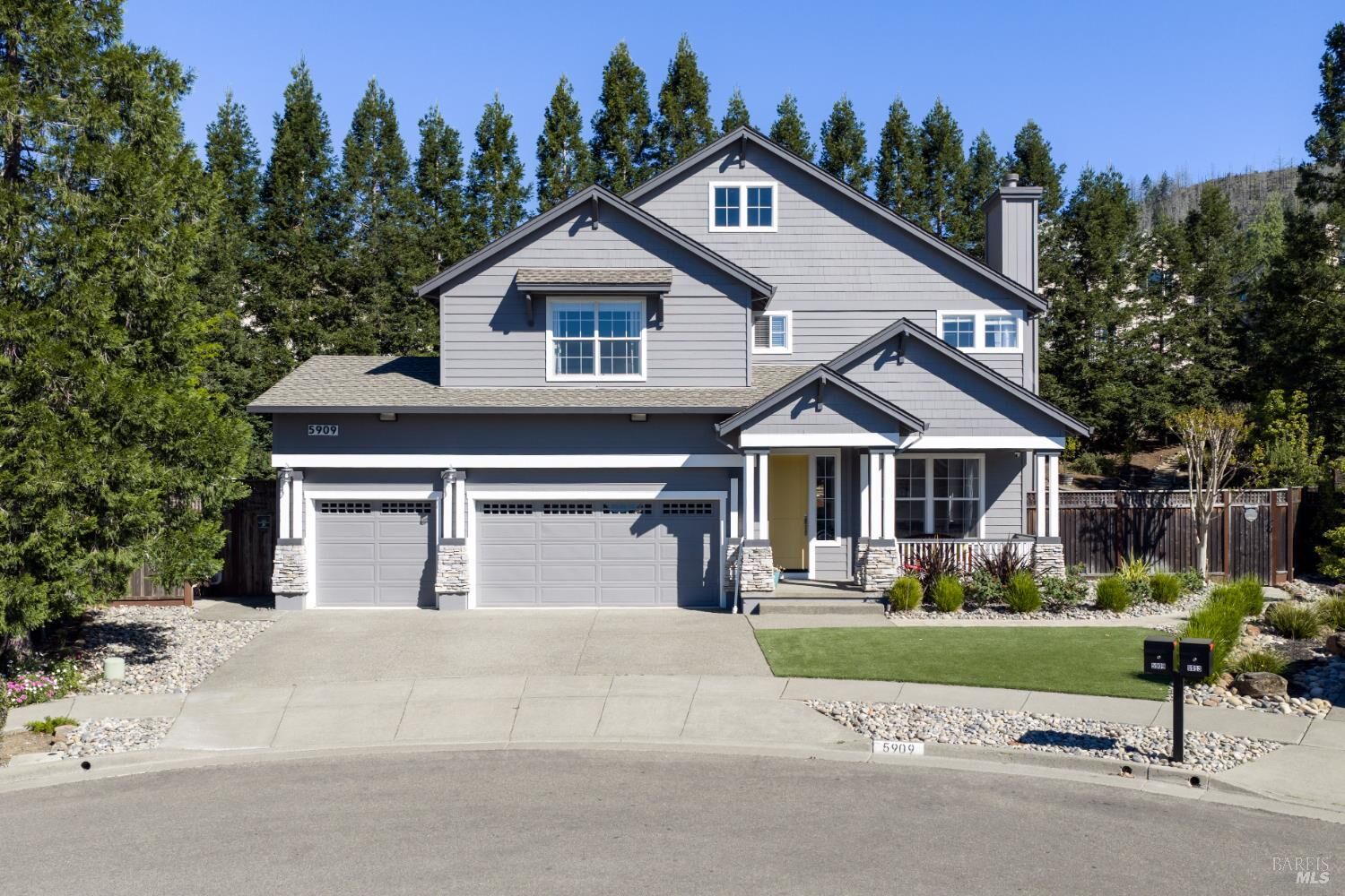 Property Photo:  5909 Featherlight Place  CA 95409 