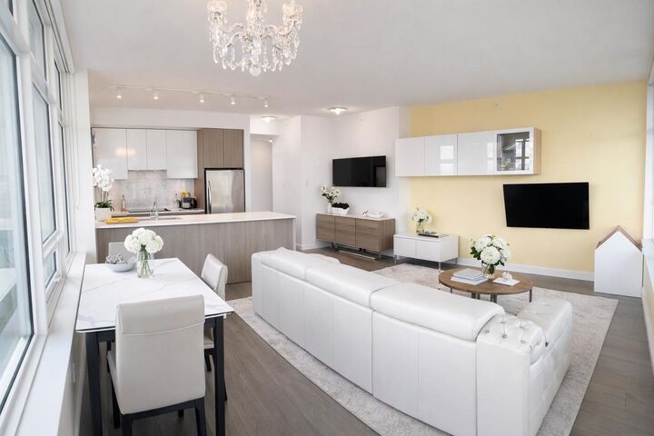 Property Photo: 6461 Telford Avenue 5609 BC V5H 0B7