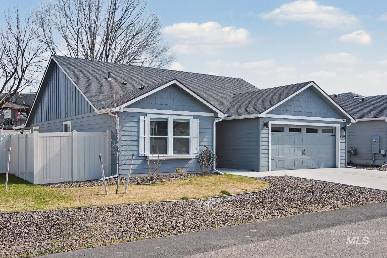 Property Photo: 2435 Legacy Court WA 99403