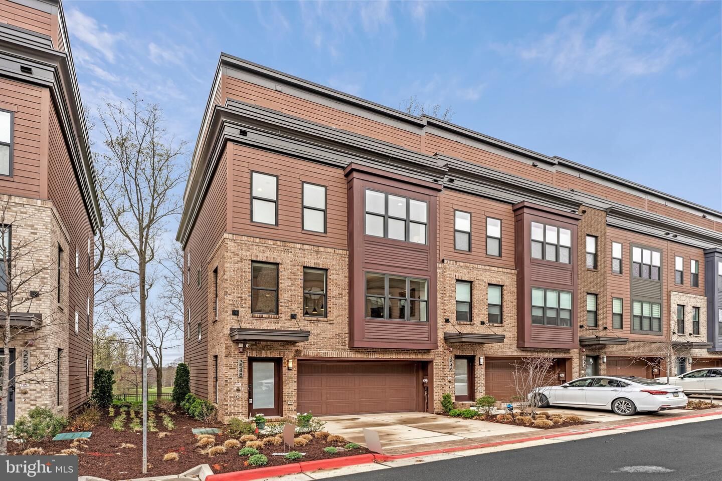 Property Photo:  3548 Sutton Heights Circle  VA 22031 