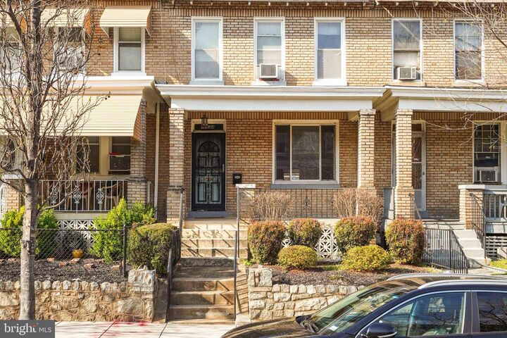 Property Photo:  1734 A Street SE  DC 20003 