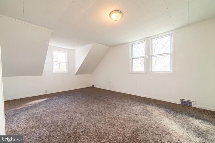 Property Photo:  34 Avon Place 2  NJ 08360 