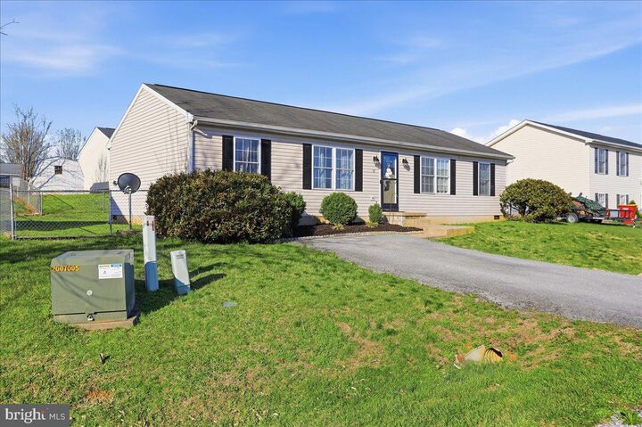 Property Photo: 57 Stiles Way WV 25438