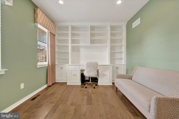 Property Photo:  2416 Sunfish Circle  PA 18951 