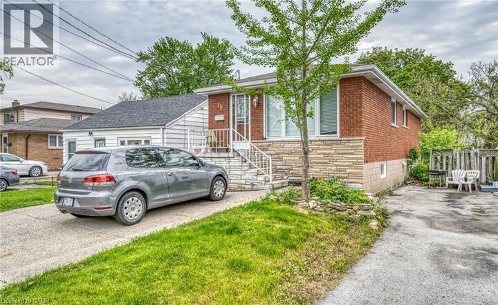 Property Photo:  75 East 33rd Street Lower  ON L8V 3T3 