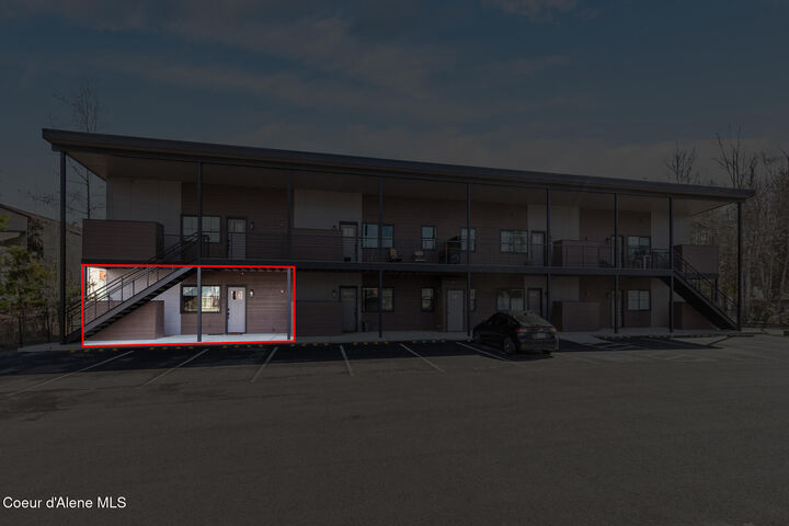 Property Photo:  50 Carnelian Ave 101  ID 83852 