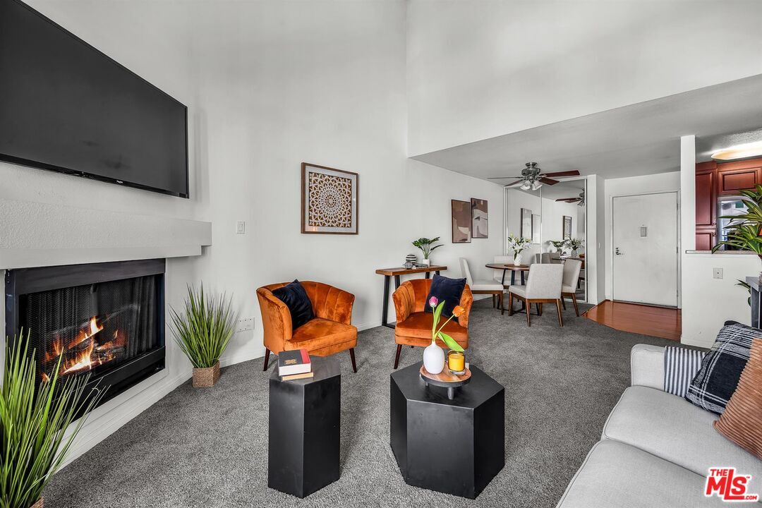 Property Photo:  21520 Burbank Blvd  CA 91367 