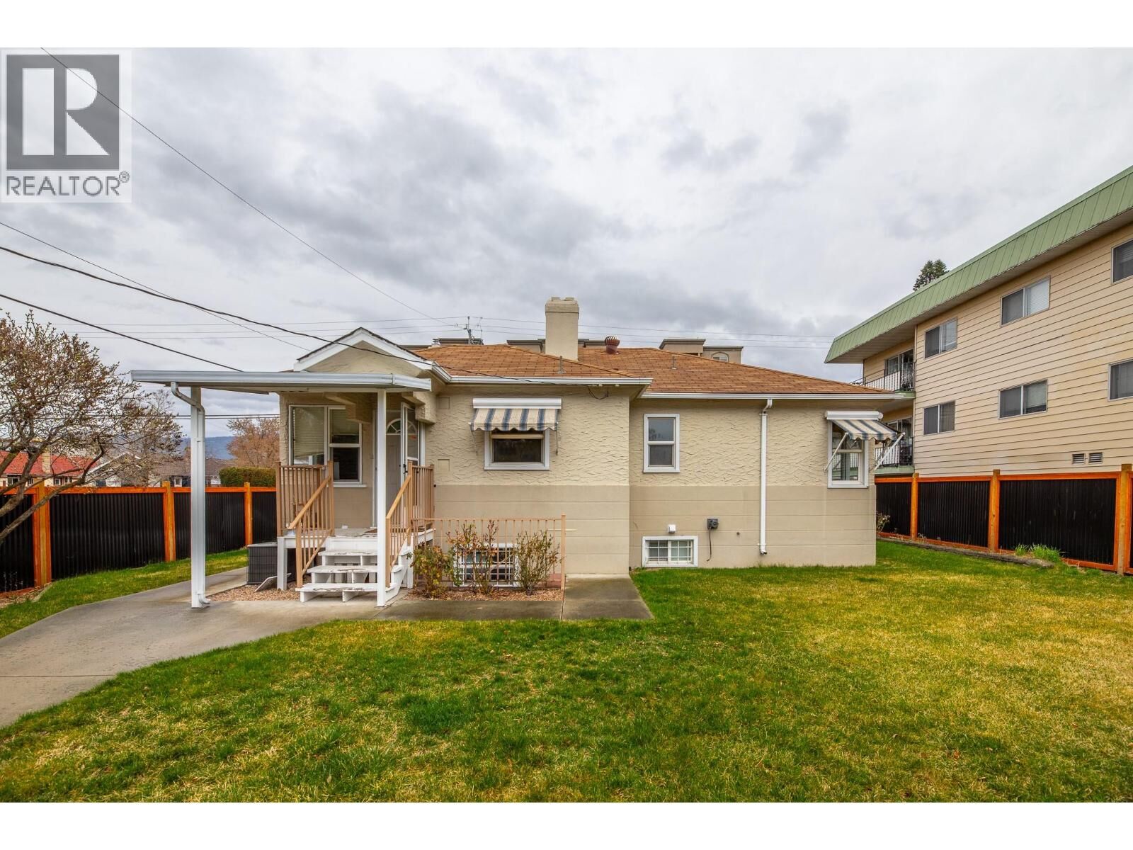 Property Photo: 479 Winnipeg Street BC V2A 5M7