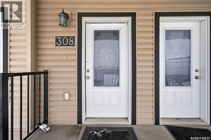 Property Photo: 308 3822 Dewdney Avenue E SK S4Z 0A6