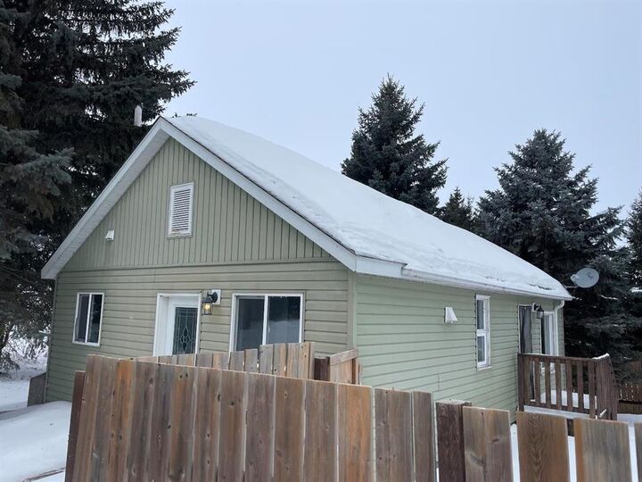 Photo de la propriété:  175 Centennial Drive  MB R0J 1H0 