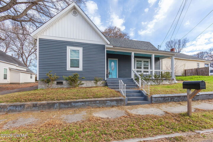 Property Photo: 209 Hatton Street TN 38301