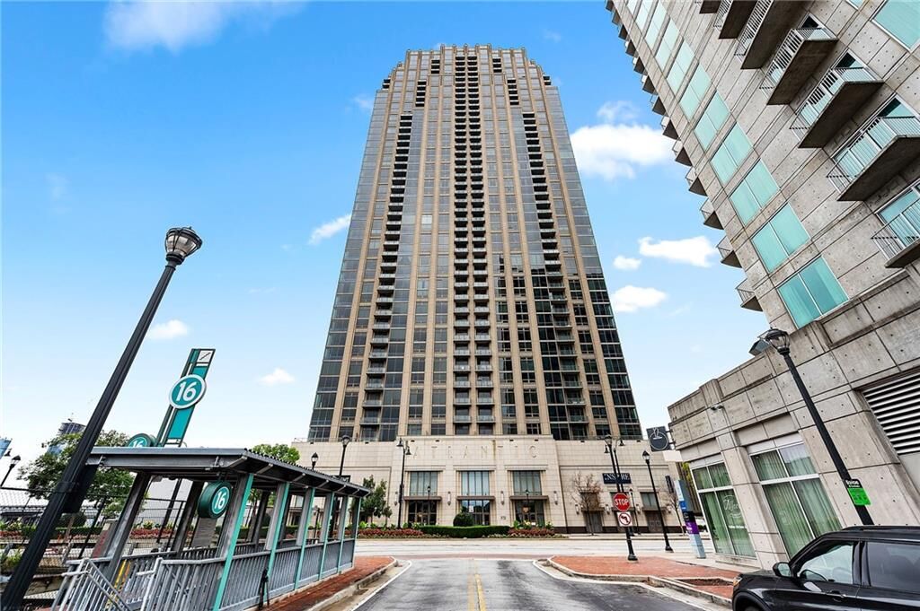 Property Photo:  270 17th Street NW 702  GA 30363 