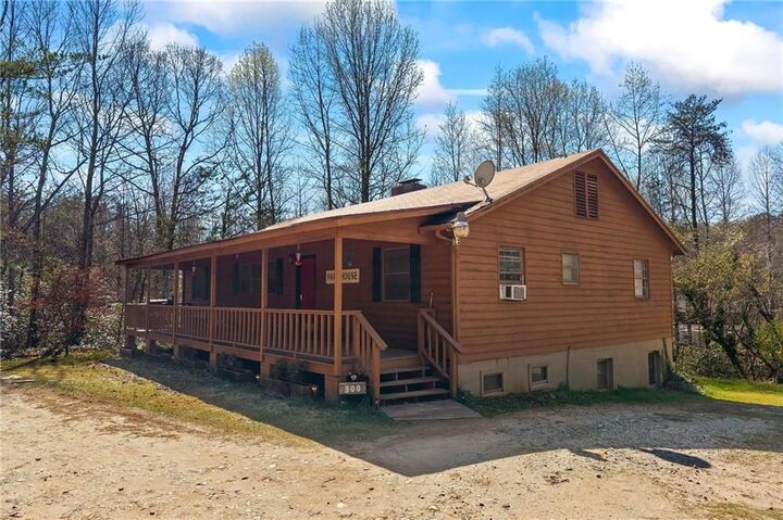 Property Photo: 300 Small Pond Drive GA 30528