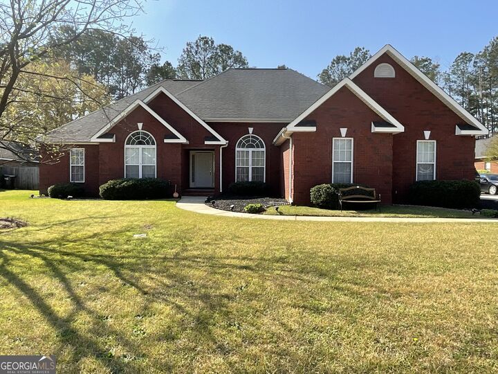 Property Photo:  109 Ellice Court  GA 31088 