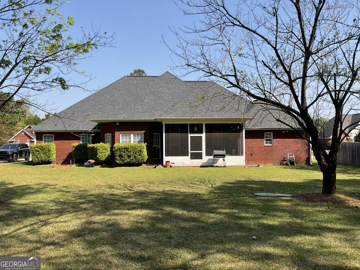 Property Photo:  109 Ellice Court  GA 31088 
