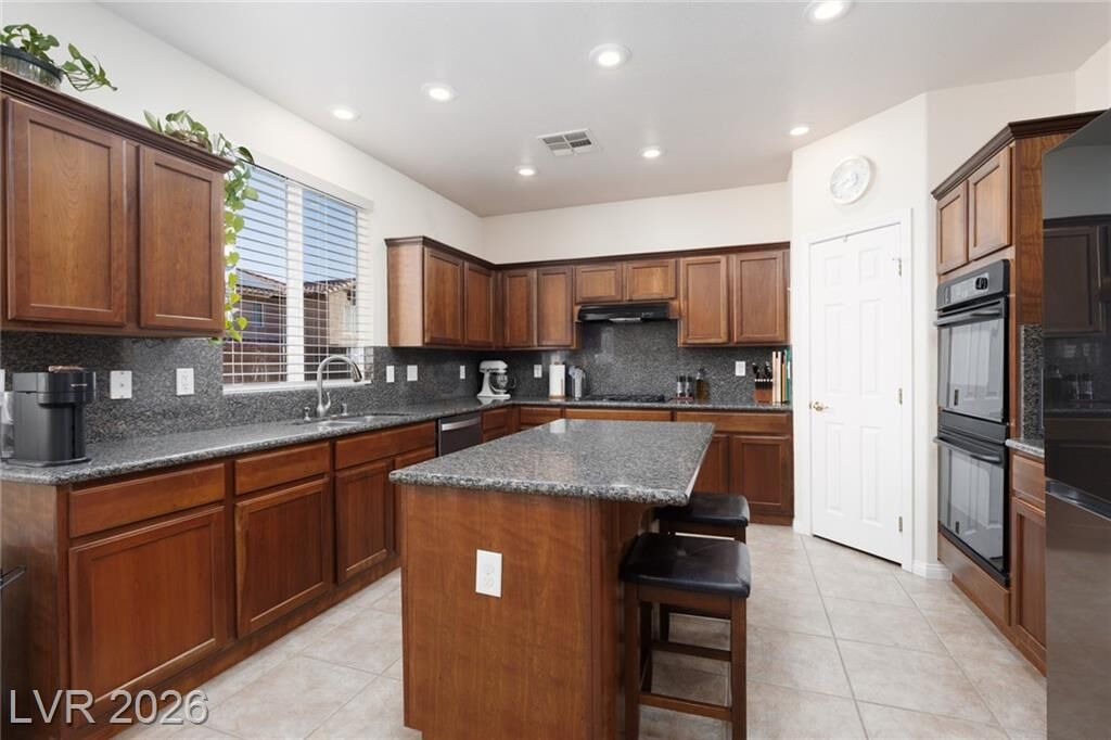 Property Photo:  9270 Wildcat Hill Court  NV 89178 