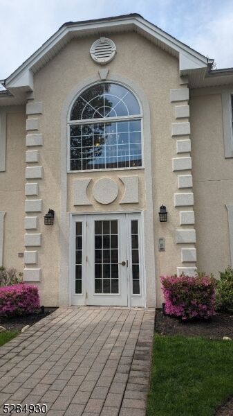 Property Photo: 16 Cellar Ave 16 NJ 07066