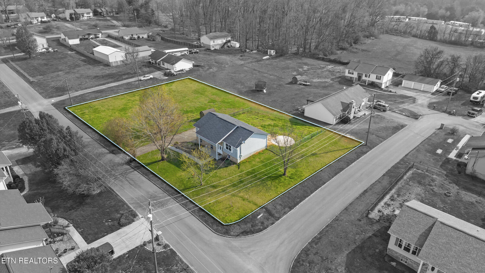 Property Photo: 4554 Clifton Lane TN 37871