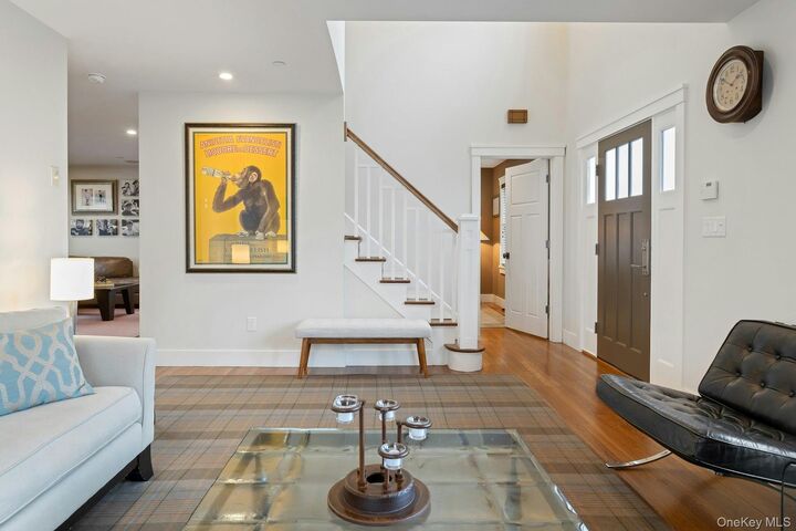 Property Photo:  25 Hudson Avenue  NY 10533 