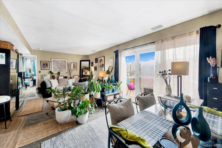 Property Photo: 37 Harbor Lane 2A NY 10805