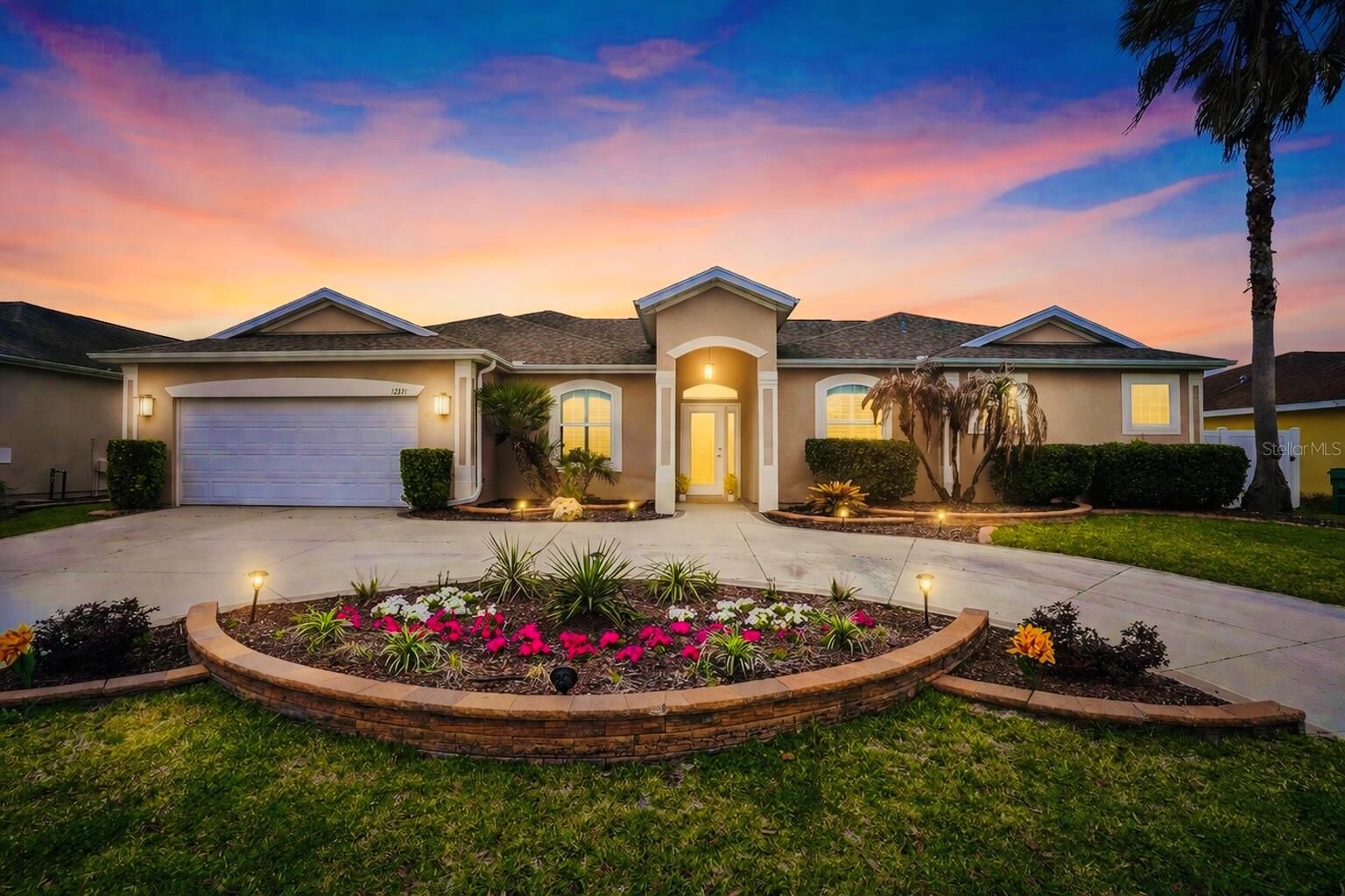 Property Photo:  12371 NE 48th Circle  FL 34484 