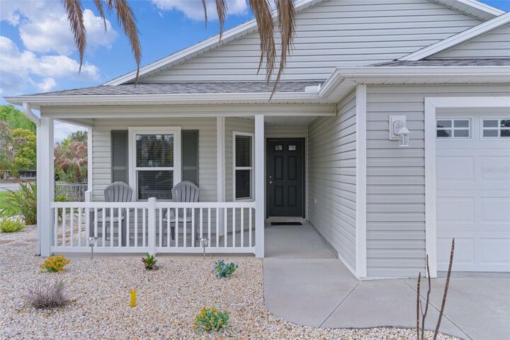 Property Photo: 733 Jason Drive FL 32159