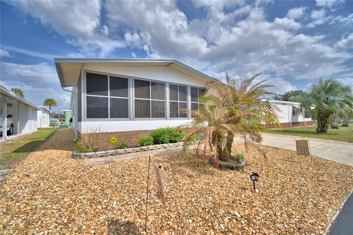 Property Photo:  4918 Rosewood Street  FL 33880 