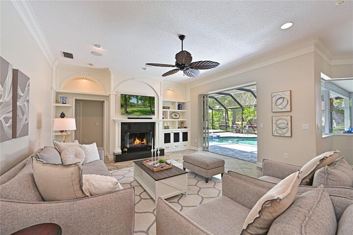 Property Photo:  3240 Walter Travis Drive  FL 34240 