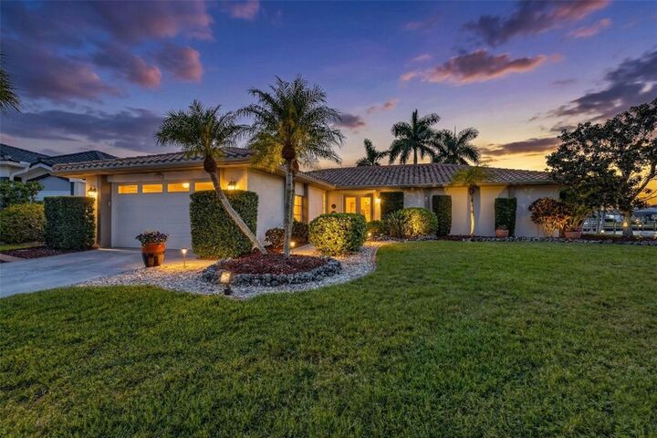 Property Photo: 435 Caicos Drive FL 33950