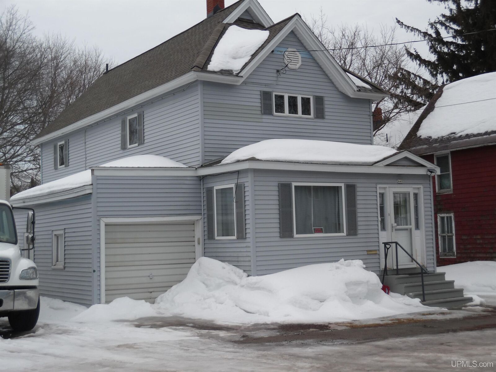 Property Photo:  440 Kearsarge Street  MI 49913 